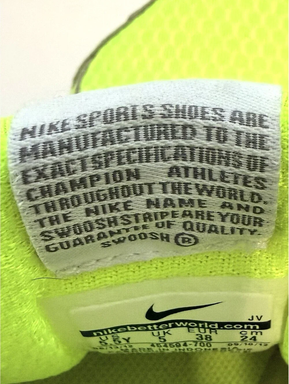 Nike Dual Fusion ST 2 Volt Running Shoes Big Kids 5.5Y EU 38 Neon Yellow